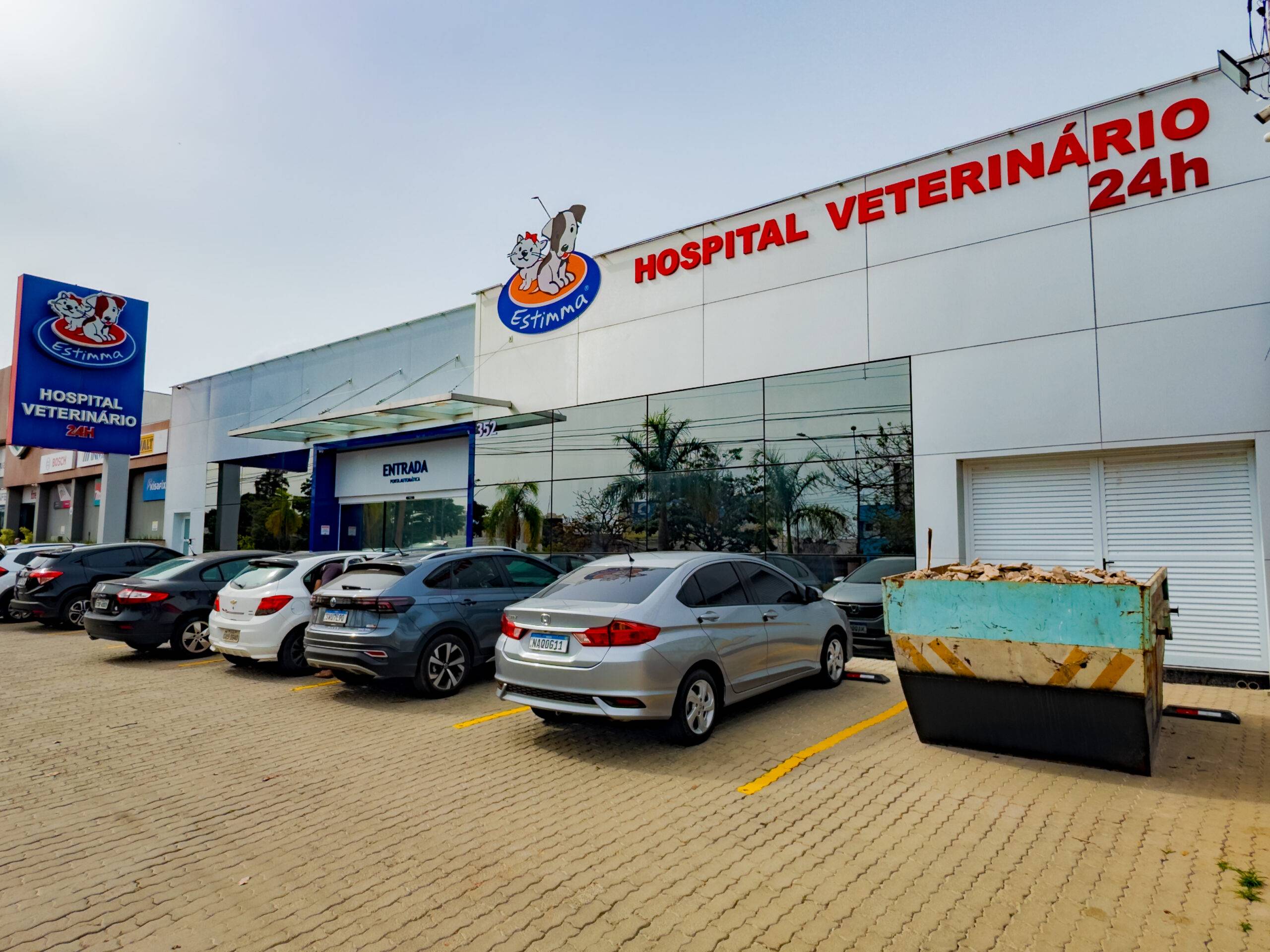 Fachada Hospital Veterinario Estimma